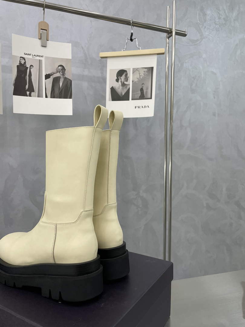 Bottega Veneta 630297VBS501445 BV Women Tire Chelsea Boot 192806