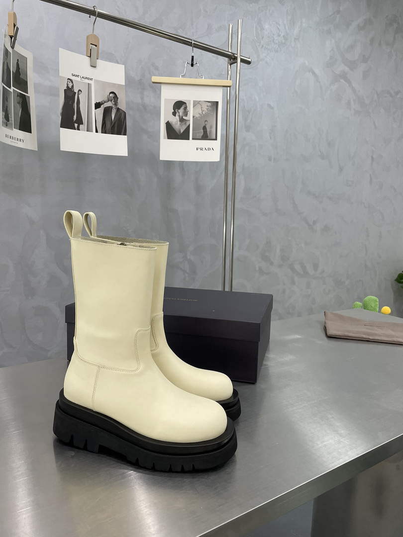 Bottega Veneta 630297VBS501445 BV Women Tire Chelsea Boot 192806