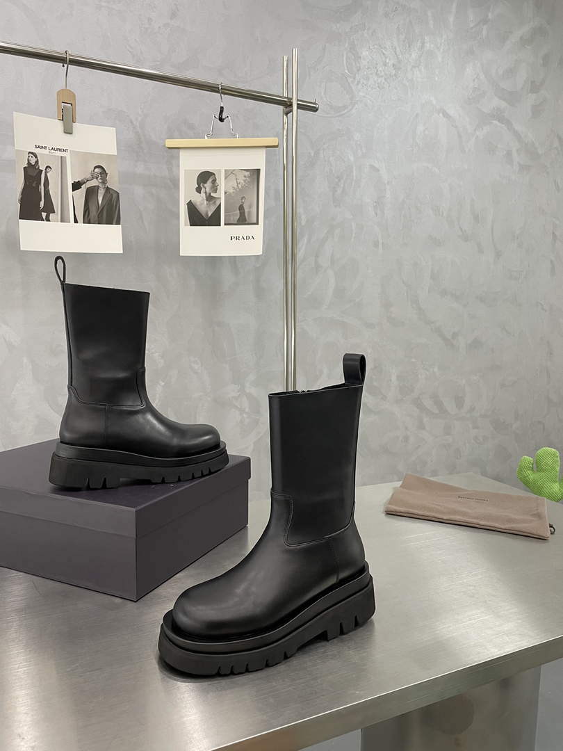 Bottega Veneta 630297VBS501445 BV Women Tire Chelsea Boot 192807 - 35 - View 1