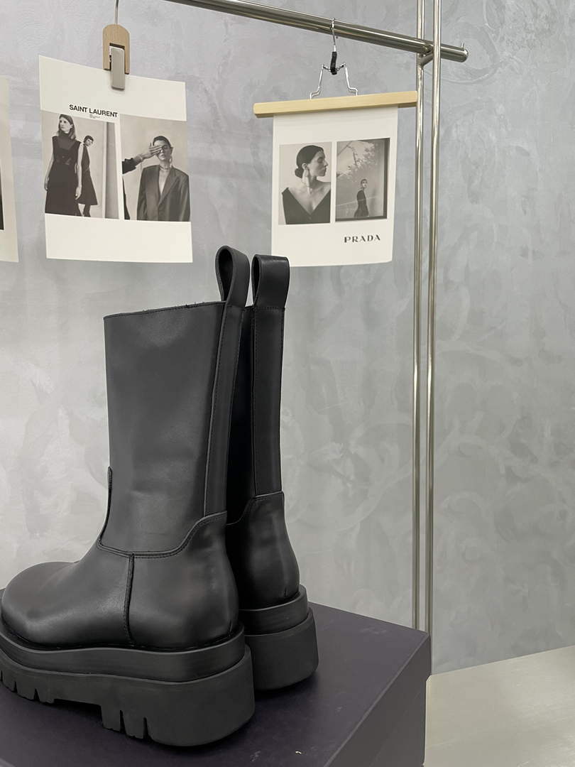 Bottega Veneta 630297VBS501445 BV Women Tire Chelsea Boot 192807