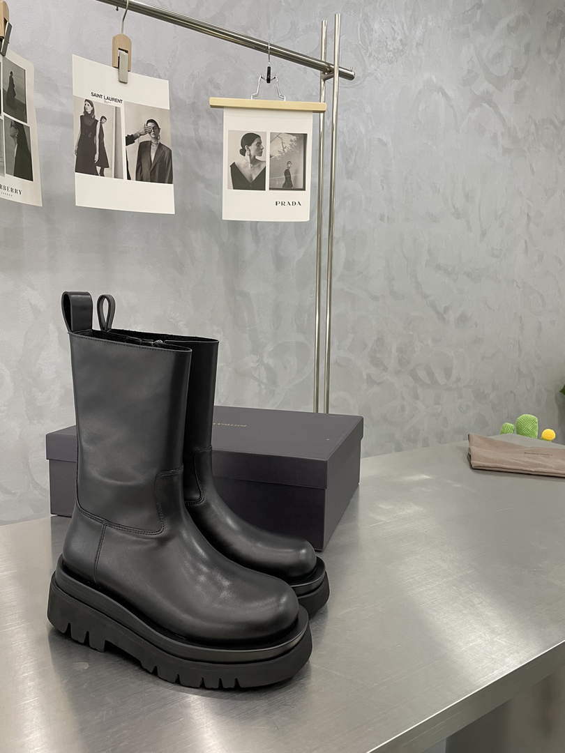 Bottega Veneta 630297VBS501445 BV Women Tire Chelsea Boot 192807