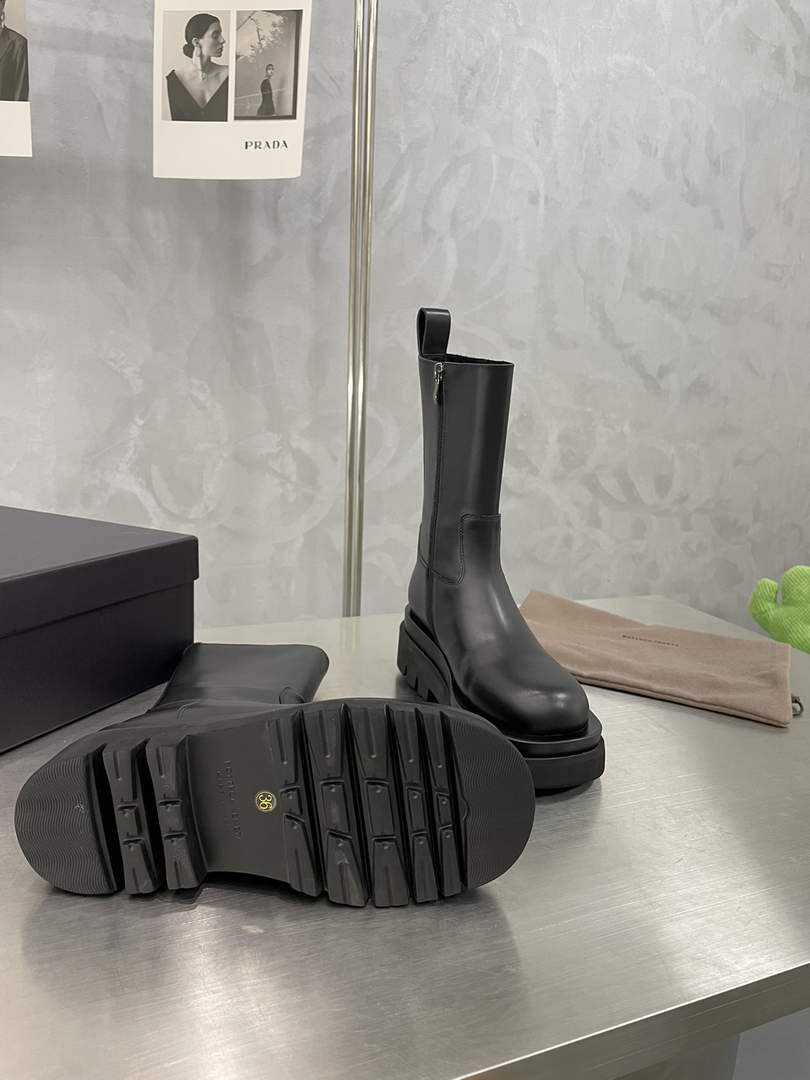 Bottega Veneta 630297VBS501445 BV Women Tire Chelsea Boot 192807