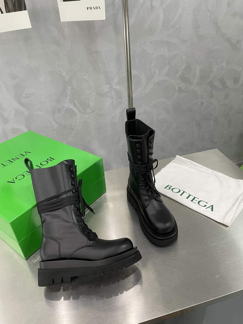 Bottega Veneta 715516VBS503381 BV Women Lug Lace-Up Boot 192809