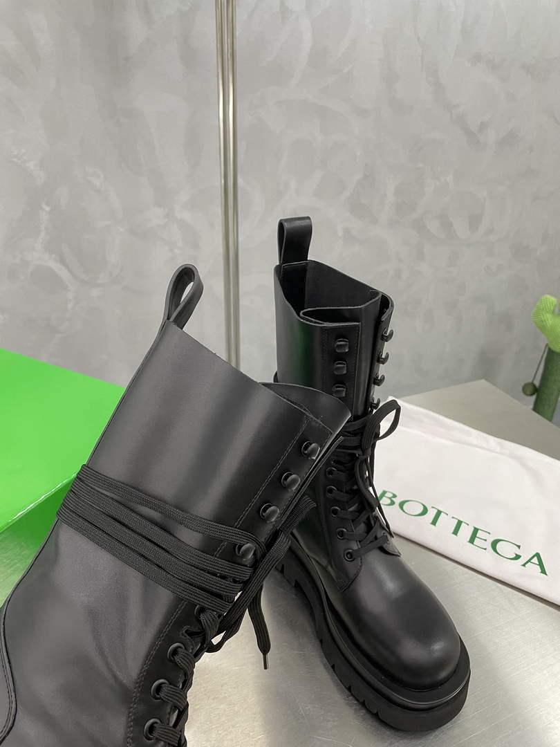 Bottega Veneta 715516VBS503381 BV Women Lug Lace-Up Boot 192809