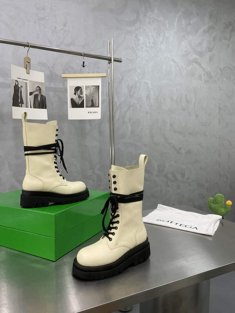 Bottega Veneta 715516VBS503381 BV Women Lug Lace-Up Boot 192811 - 35 - View 1