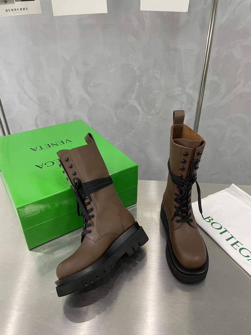 Bottega Veneta 715516VBS503381 BV Women Lug Lace-Up Boot 192812