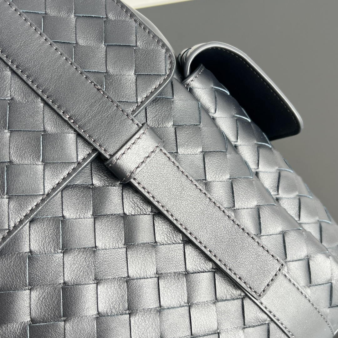 Bottega Veneta  Back To School Backpack BV 805971 Nany Blue