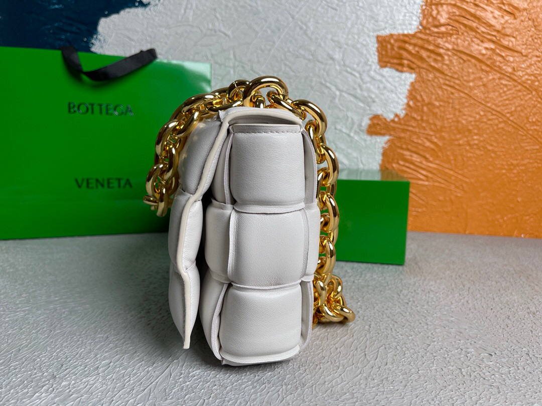 Bottega Veneta BV 20206 Chain Cassette 631421 White Gold