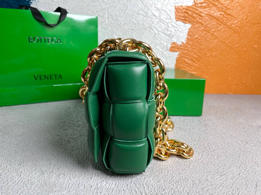 Bottega Veneta BV 20206 Chain Cassette 631421 Green Gold