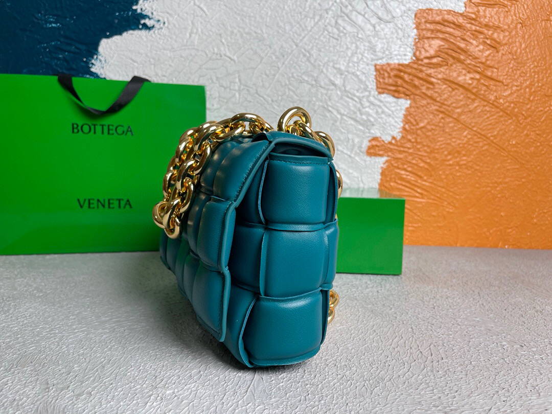Bottega Veneta BV 20206 Chain Cassette 631421 Mallard Gold - Default Title - View 4