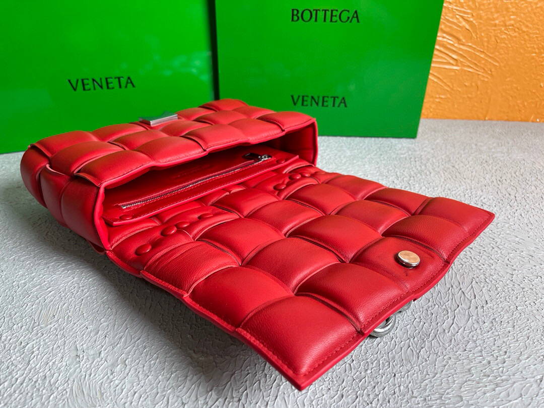 Bottega Veneta BV 20206 Chain Cassette 631421 Red Silver - Default Title - View 7