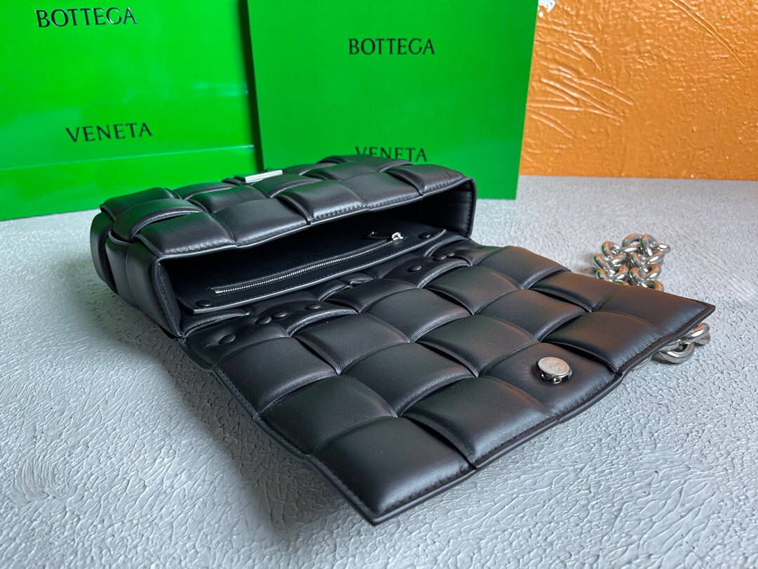 Bottega Veneta BV 20206 Chain Cassette 631421 Black Silver - Default Title - View 7