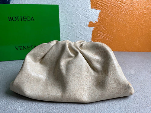 Bottega Veneta BV 576227 Pouch Fondant 6671 Beige