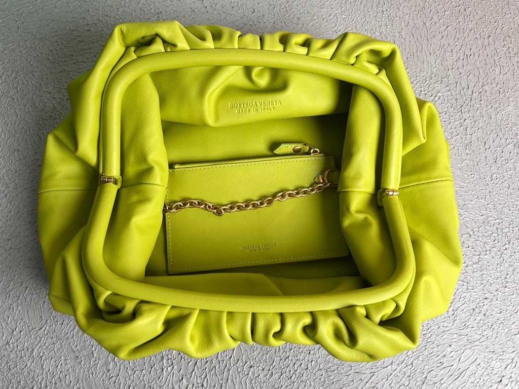 Bottega Veneta BV 576227 Pouch Fondant 6671 Lemo Yellow