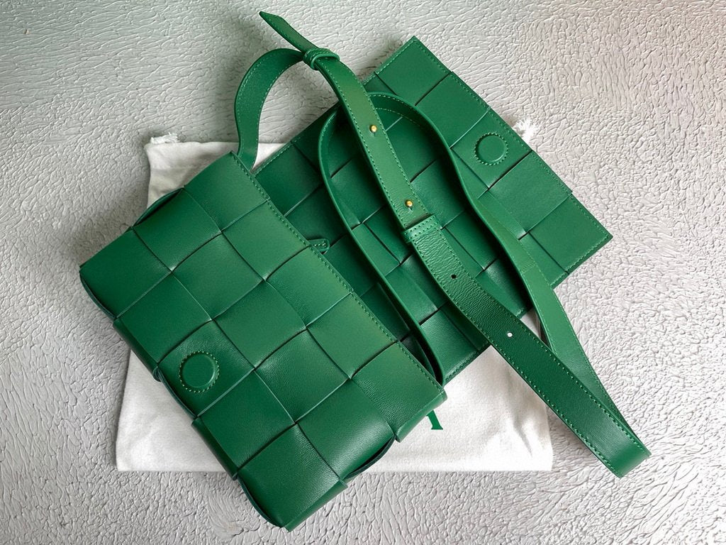 Bottega Veneta BV 578004 Cassette Cross-body Bag 58890 Dark Green
