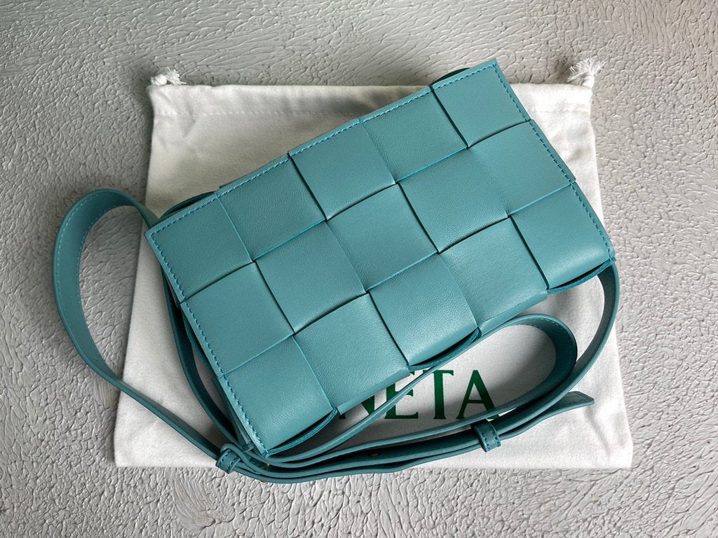 Bottega Veneta BV 578004 Cassette  Cross-body Bag 58890 Light Blue