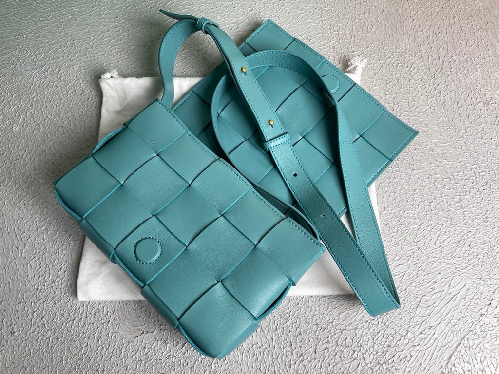 Bottega Veneta BV 578004 Cassette  Cross-body Bag 58890 Light Blue