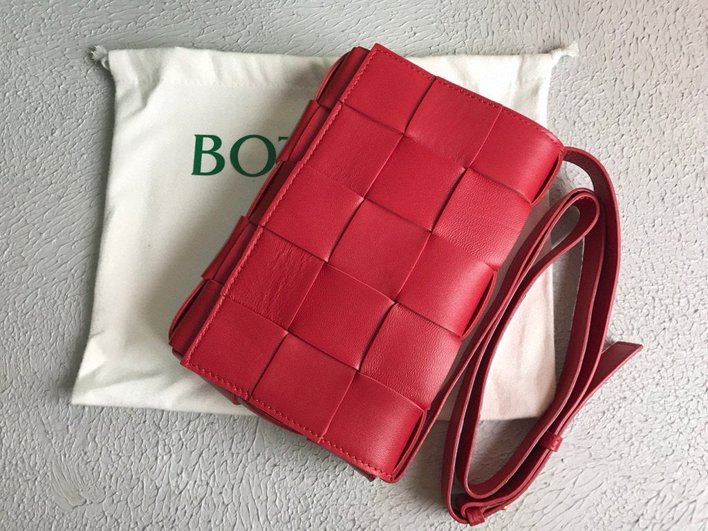 Bottega Veneta BV 578004 Cassette  Cross-body Bag 58890 Red