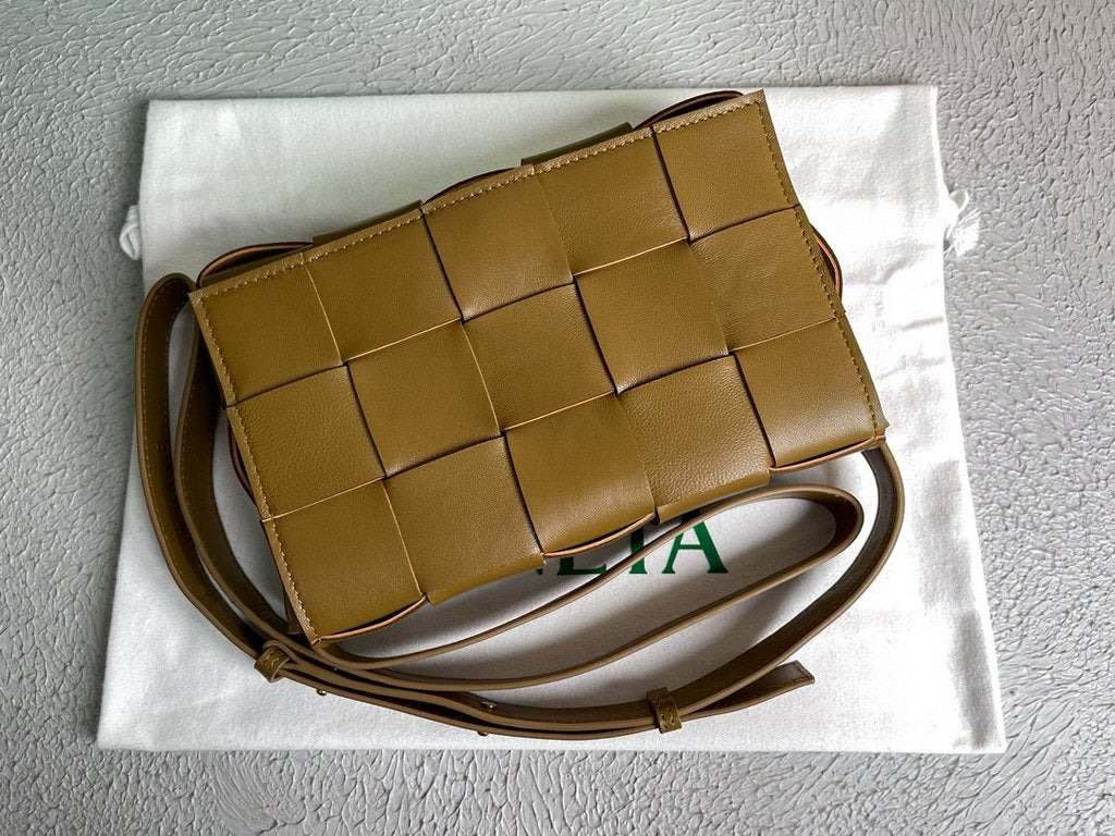 Bottega Veneta BV 578004 Cassette  Cross-body Bag 58890 Acorn