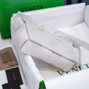 Bottega Veneta BV 578004 Cassette Cross-body bag soft lambskin leather BV89905 - Default Title - View 4