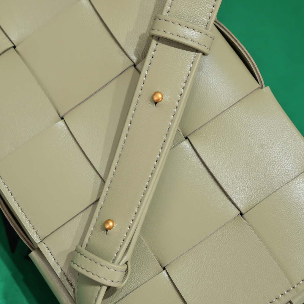 Bottega Veneta BV 578004 Cassette Cross-body bag soft lambskin leather BV89906