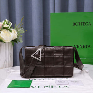 Bottega Veneta BV 578004 Cassette Cross-body bag soft lambskin leather BV89910 - Default Title - View 1