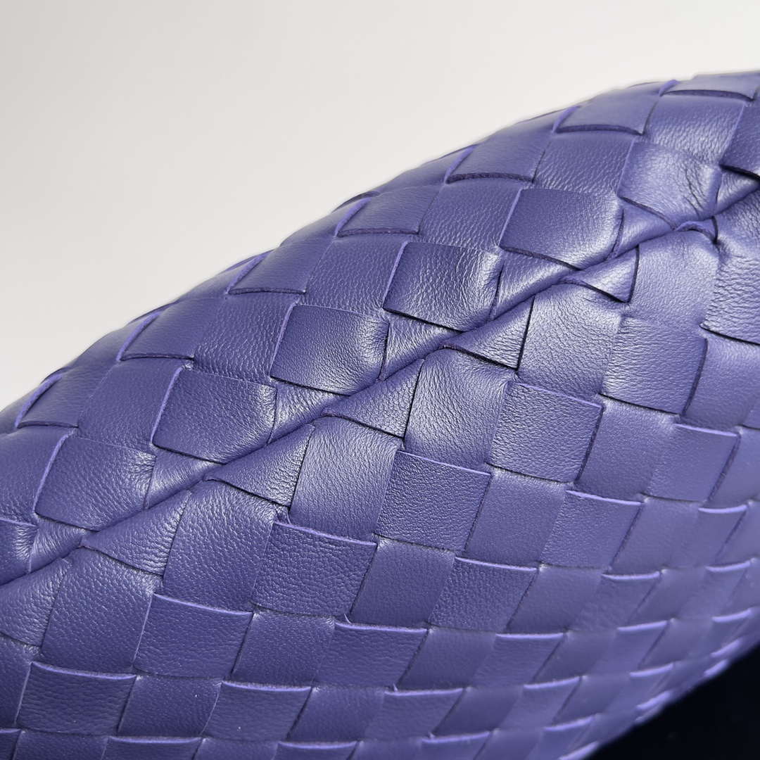 Bottega Veneta BV 600263 Medium Jodie Bag Blue& purple