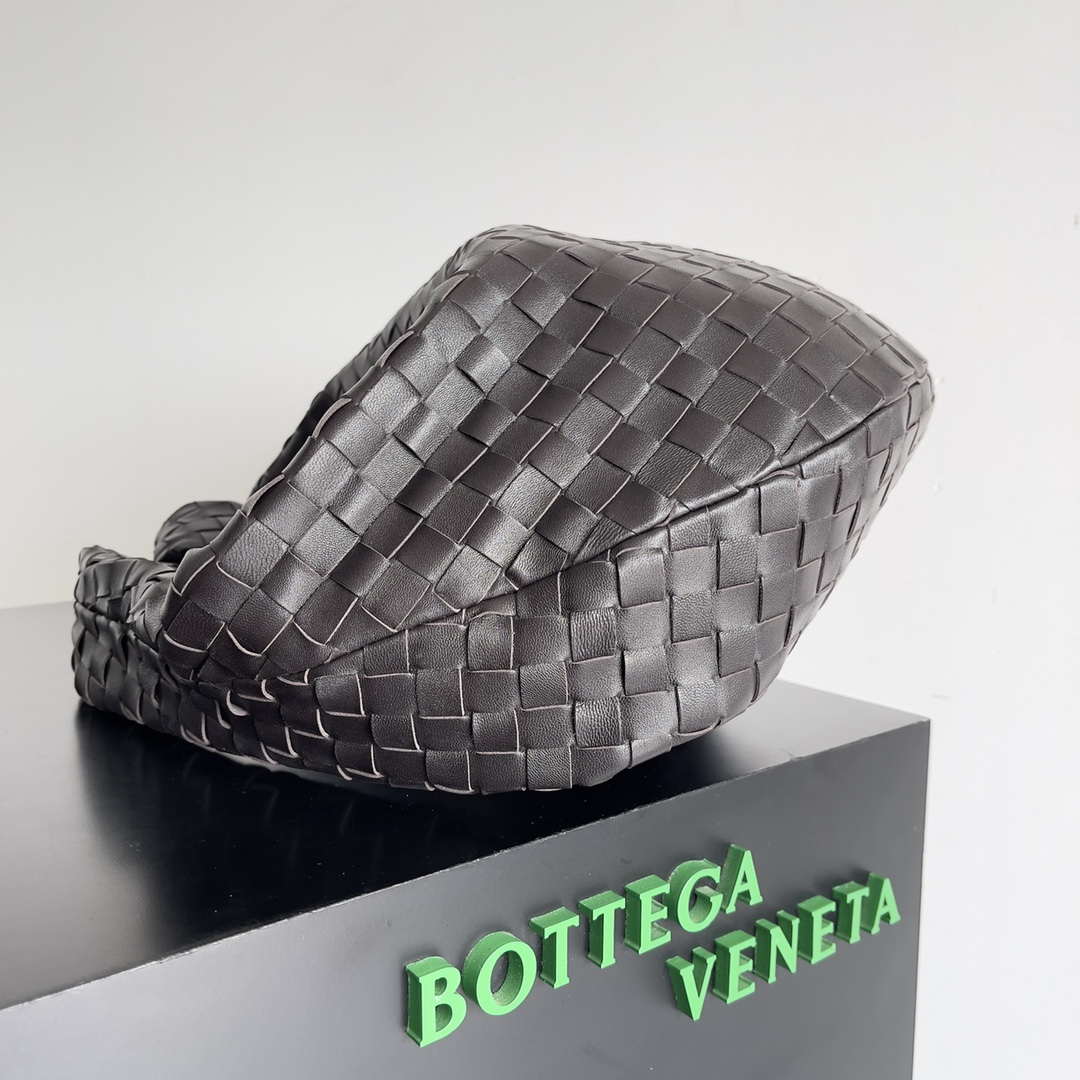 Bottega Veneta BV 600263 Medium Jodie Bag Dark Brown