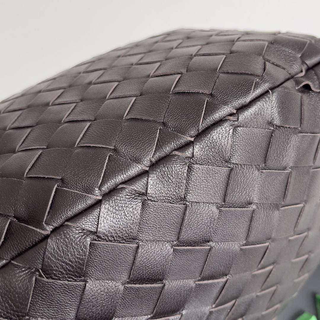 Bottega Veneta BV 600263 Medium Jodie Bag Dark Brown - Default Title - View 3