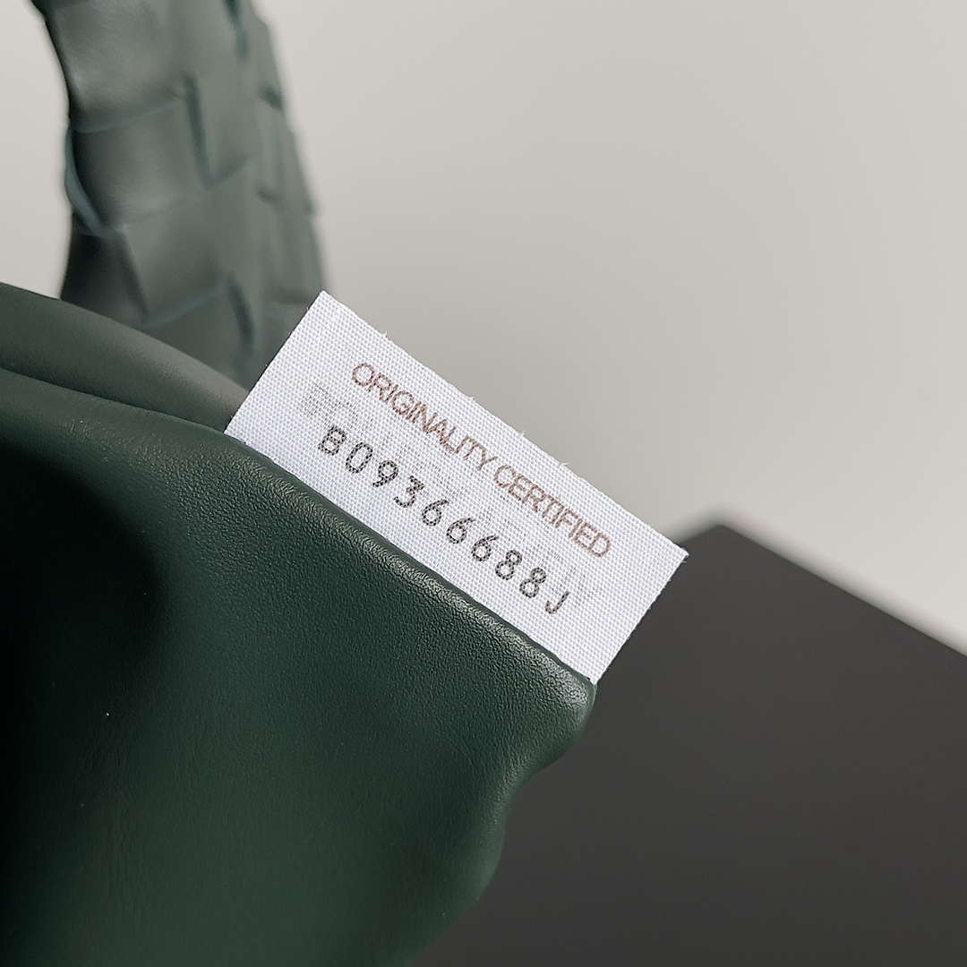 Bottega Veneta BV 600263 Medium Jodie Bag Dark Green - Default Title - View 9