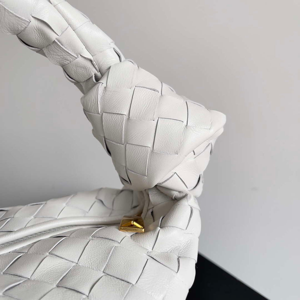 Bottega Veneta BV 600263 Medium Jodie Bag White