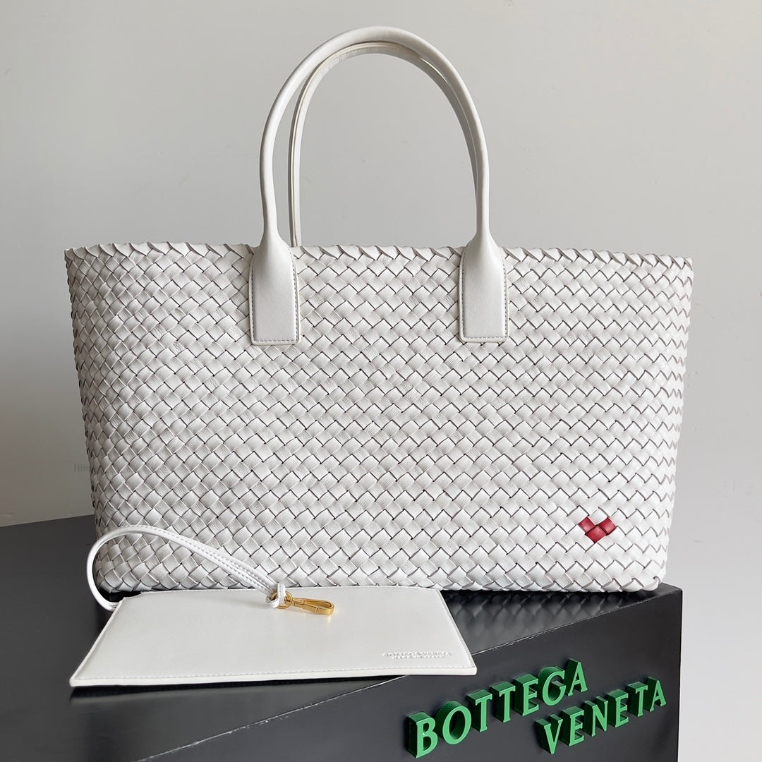 Bottega Veneta BV 608811 Large Cabat Bag Bv0010 - Default Title - View 1