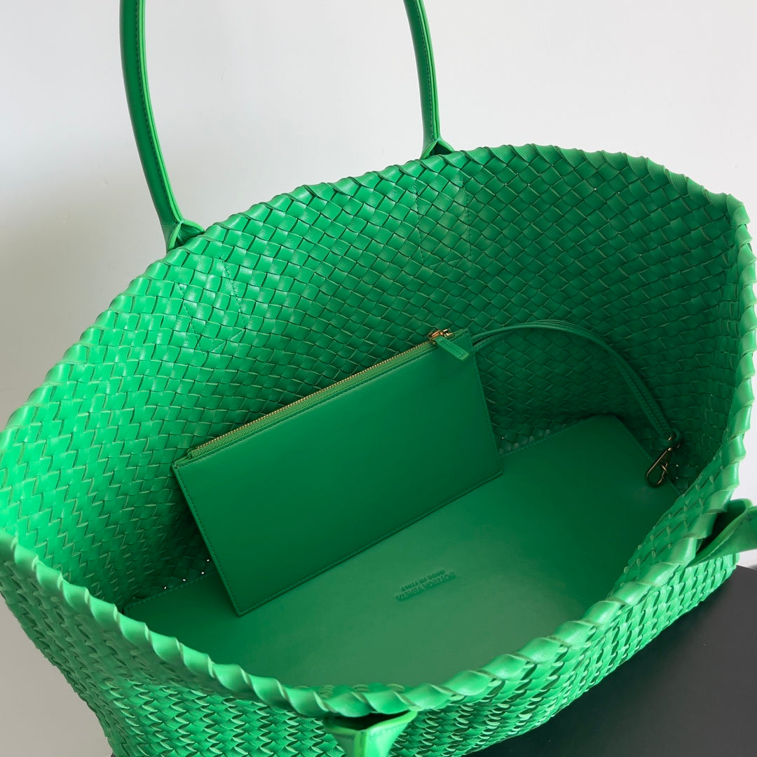 Bottega Veneta BV 608811 Large Cabat Bag Bv0019 - Default Title - View 8