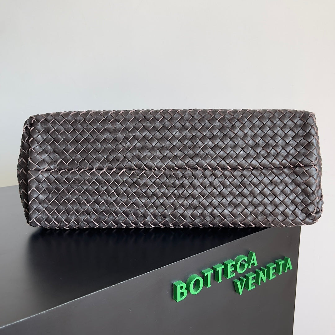 Bottega Veneta BV 608811 Large Cabat Bag Bv0020