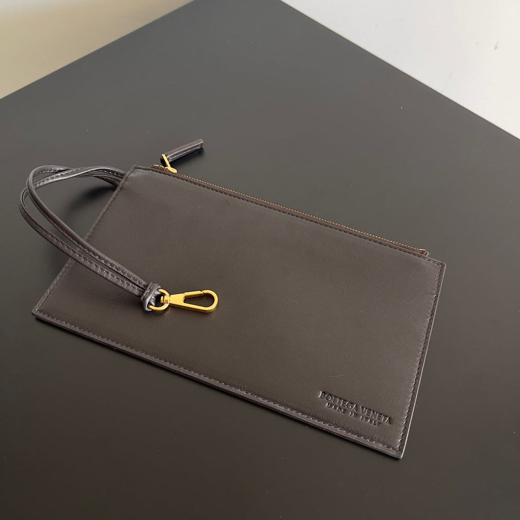 Bottega Veneta BV 608811 Large Cabat Bag Bv0020