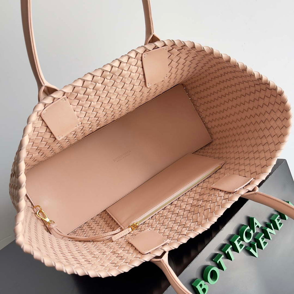 Bottega Veneta BV 608811 Large Cabat Bag Bv0025