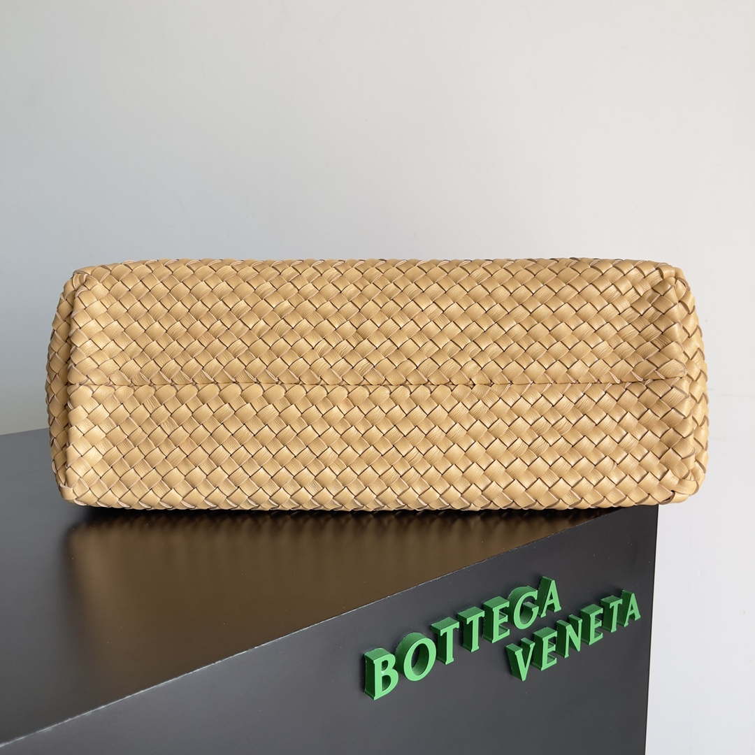 Bottega Veneta BV 608811 Large Cabat Bag Bv0027 - Default Title - View 5