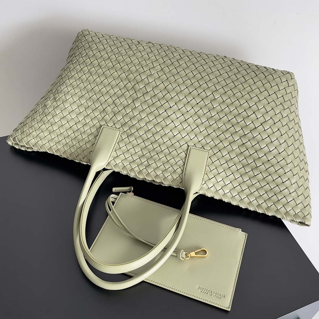 Bottega Veneta BV 608811 Large Cabat Bag Bv0028 - Default Title - View 8