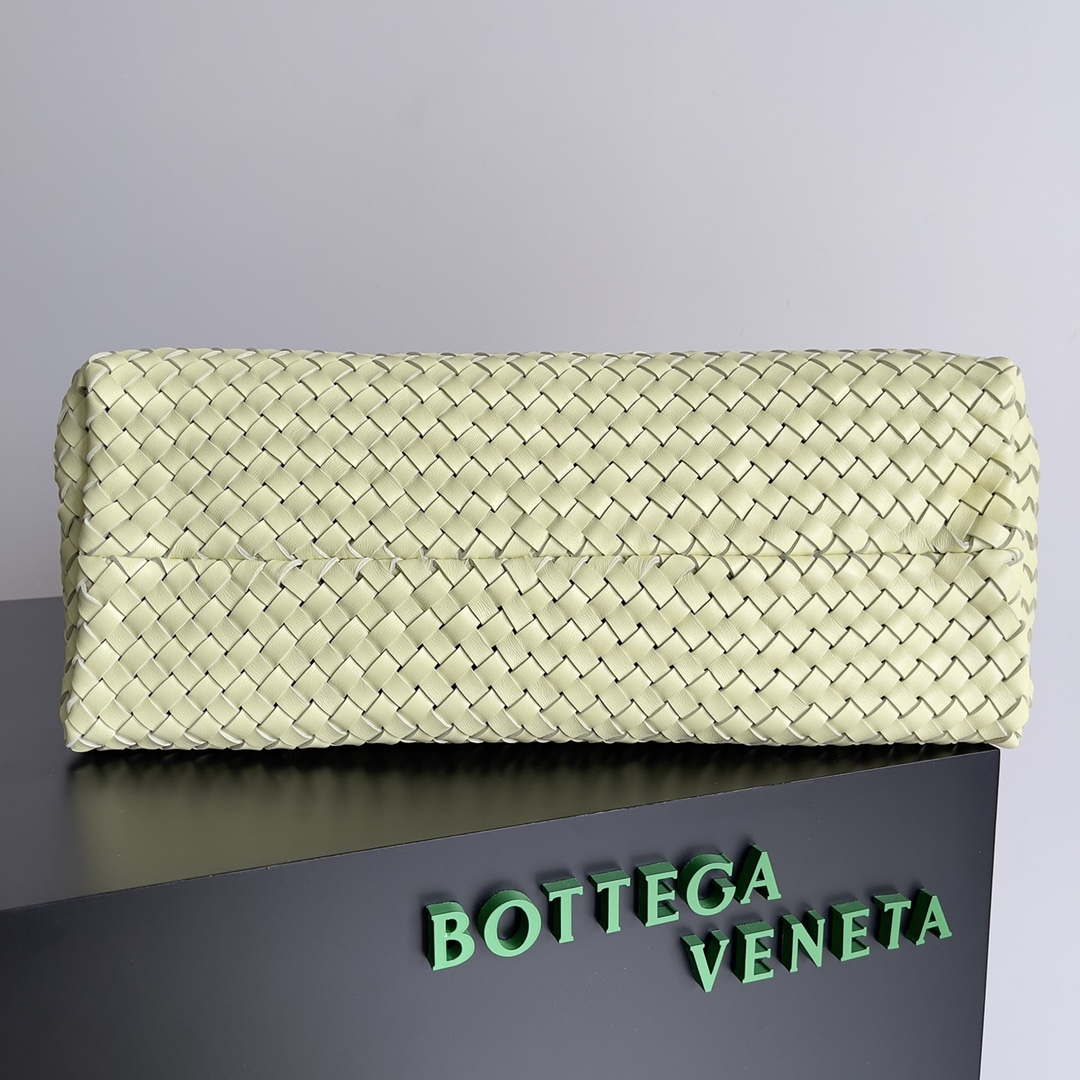 Bottega Veneta BV 608811 Large Cabat Bag Bv0030 - Default Title - View 4