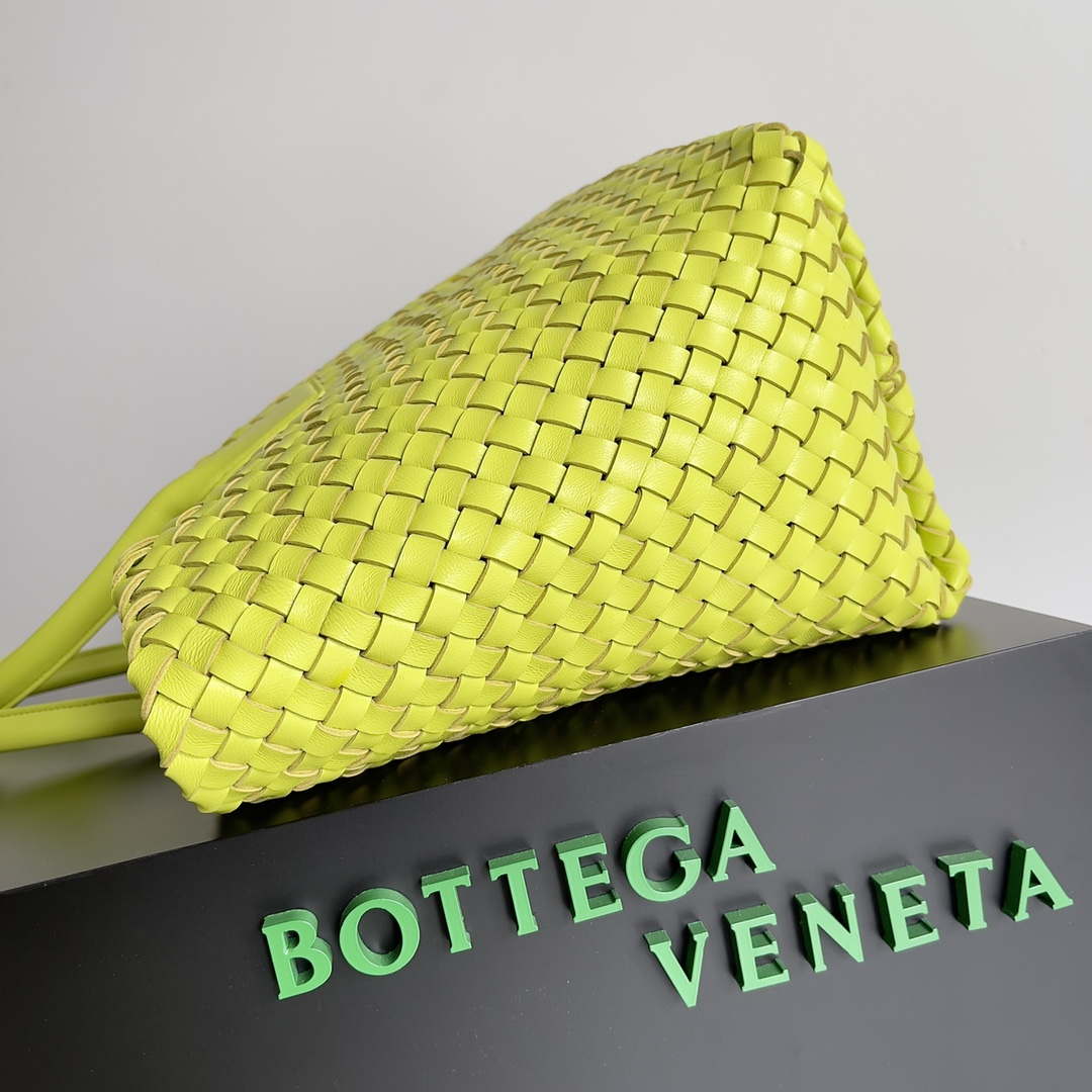 Bottega Veneta BV 608811 Large Cabat Bag Bv0031 - Default Title - View 4