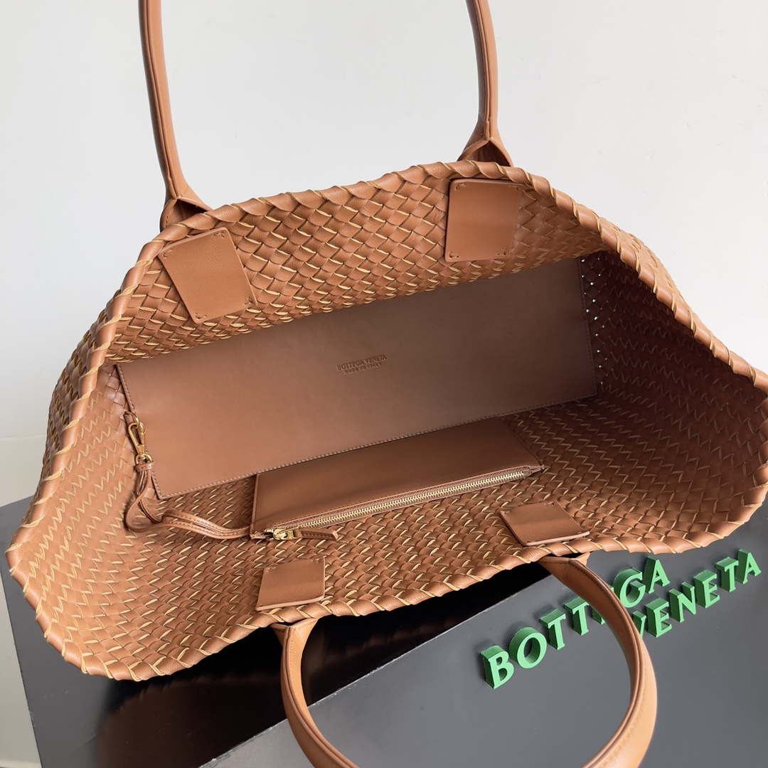 Bottega Veneta BV 608811 Large Cabat Bag Bv0032 - Default Title - View 9