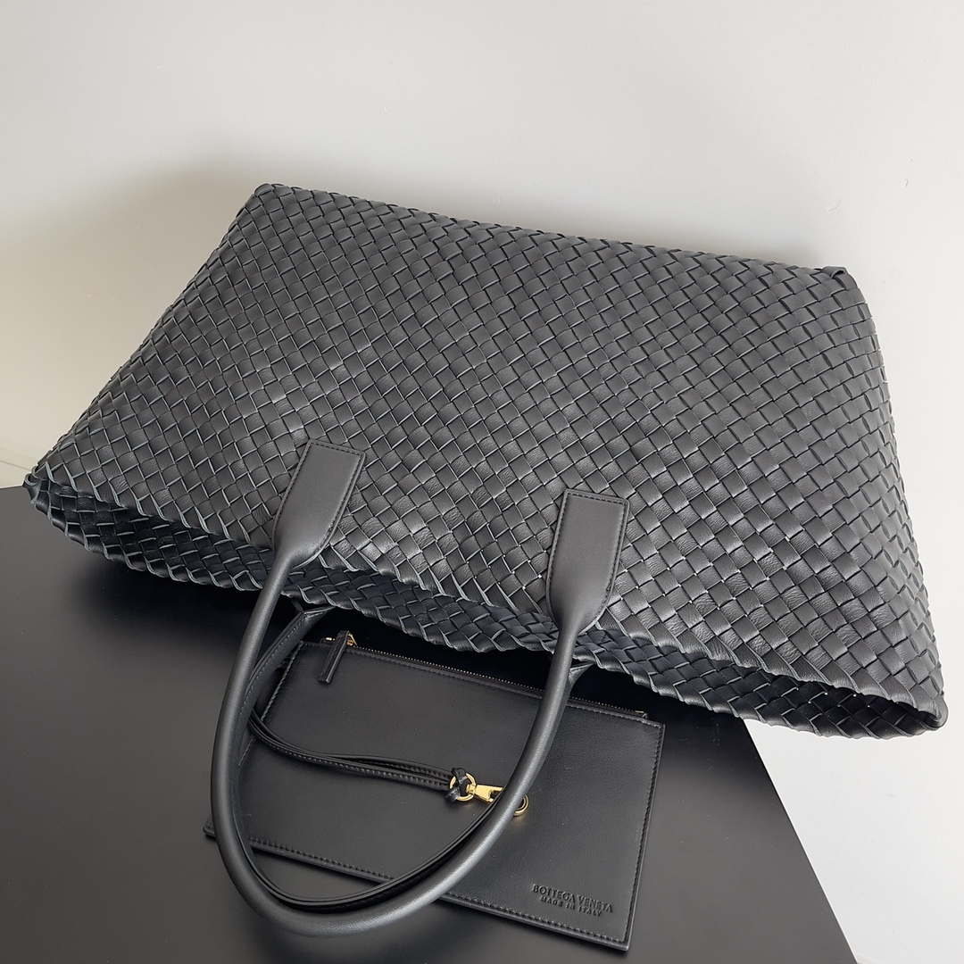 Bottega Veneta BV 608811 Large Cabat Bag Bv0033 - Default Title - View 6