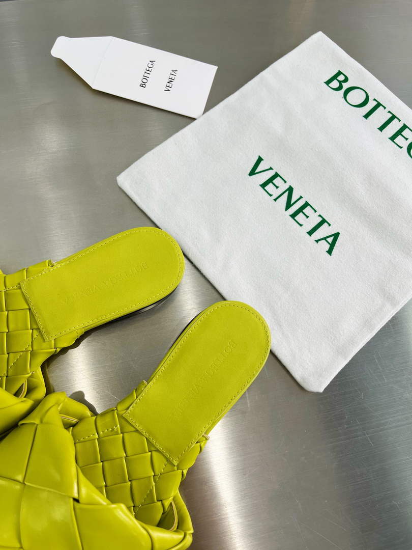 Bottega Veneta BV 608853 Women's Lido Slipper V1AH05727
