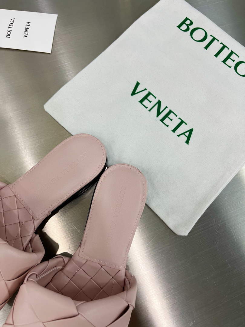 Bottega Veneta BV 608853 Women's Lido Slipper V1AH05733
