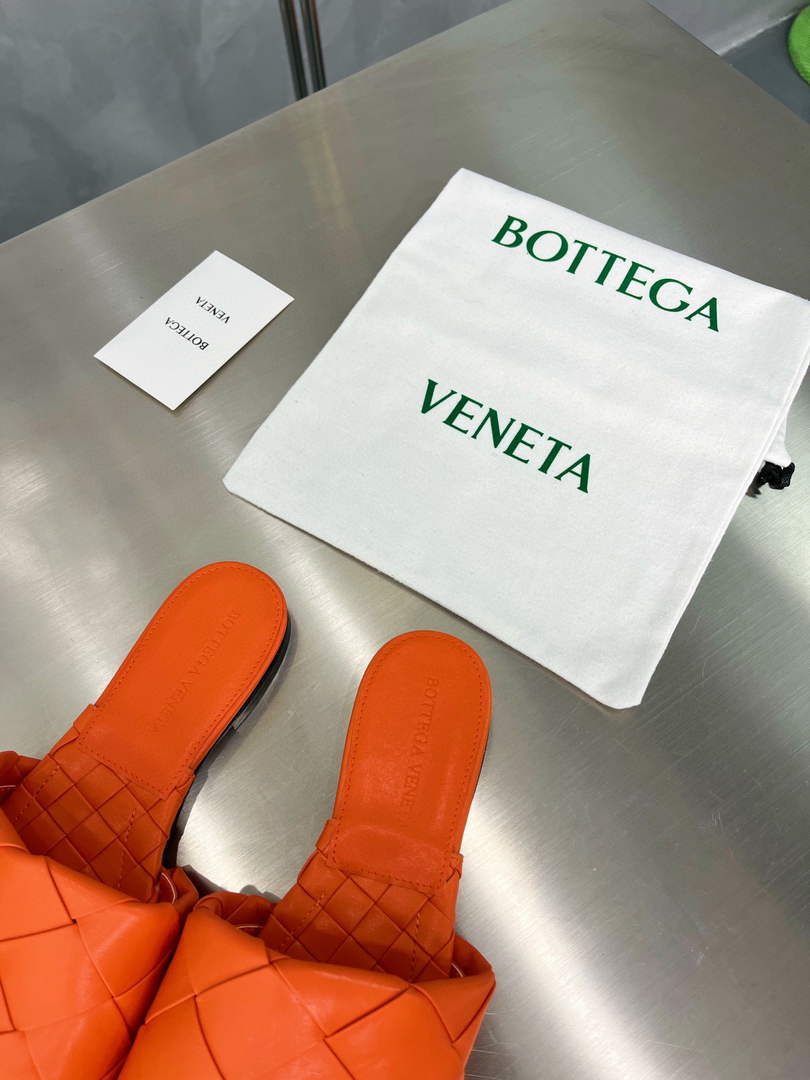 Bottega Veneta BV 608853 Women's Lido Slipper V1AH05741