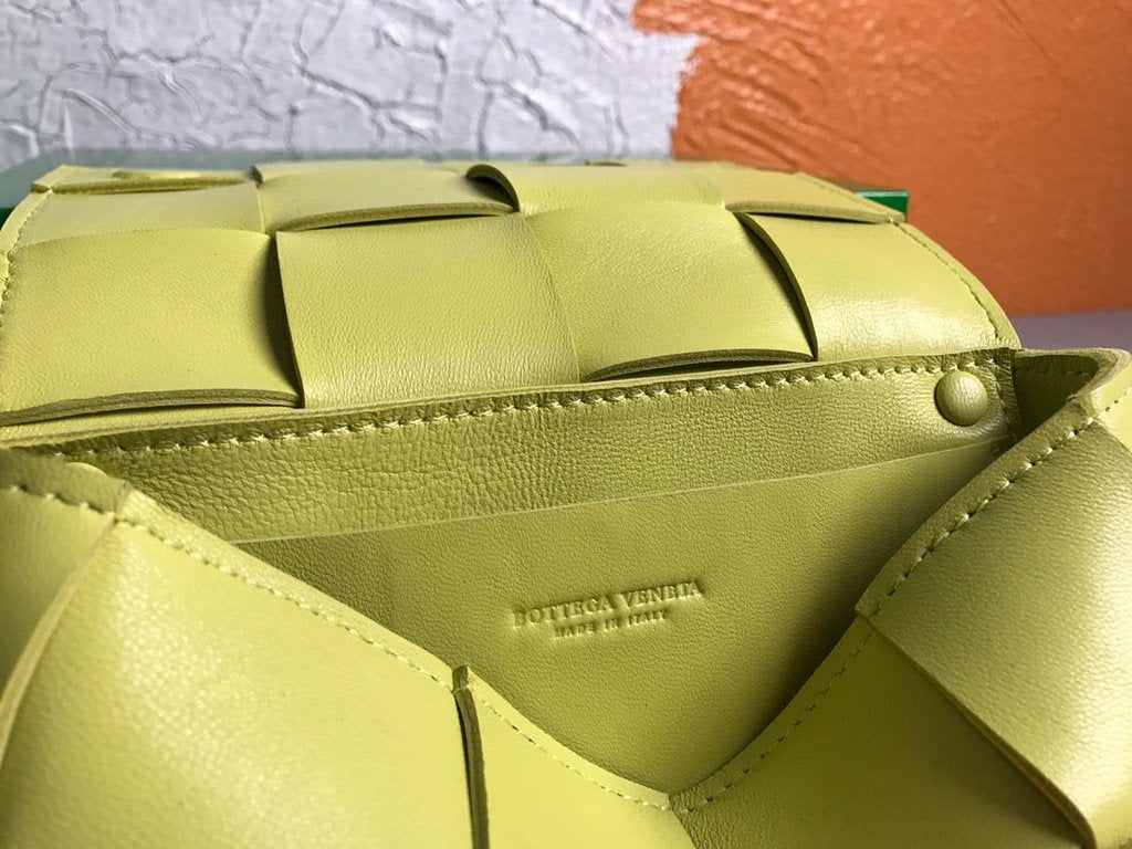 Bottega Veneta BV 639367 Belt-Cassette 55869 Bag Yellow