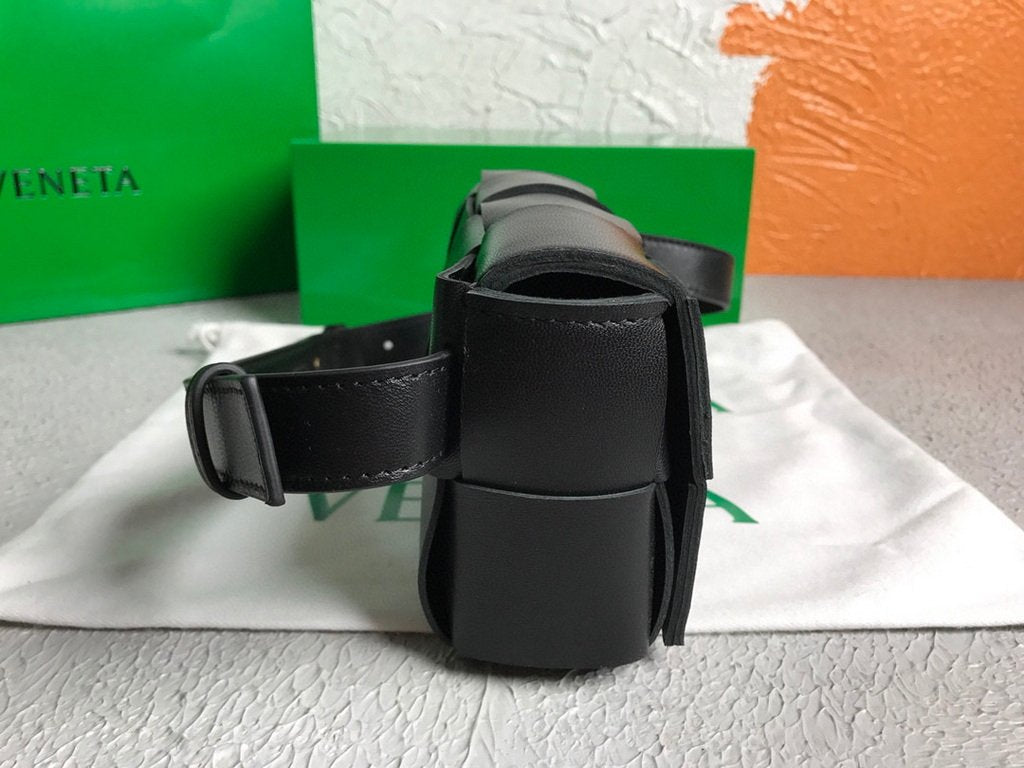 Bottega Veneta BV 639367 Belt-Cassette 55869 Bag Black