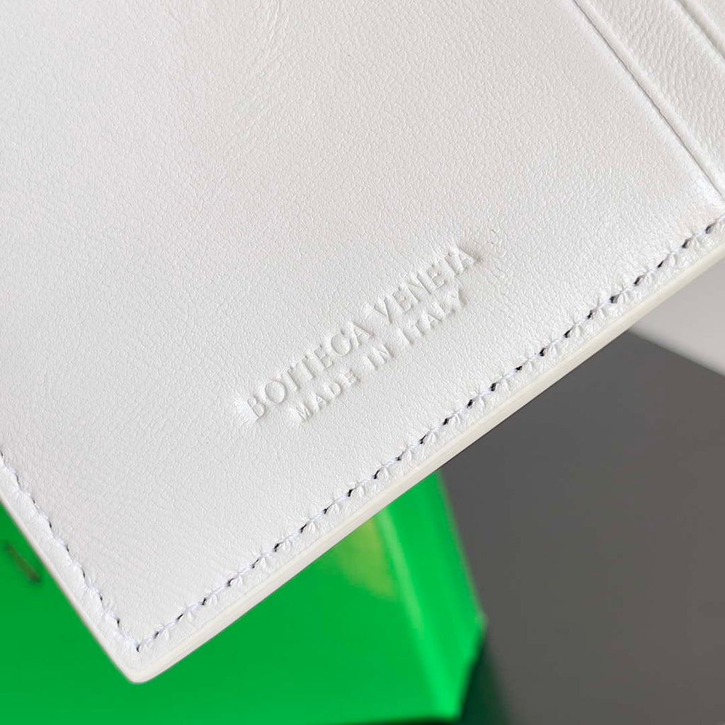 Bottega Veneta BV 649597 Cassette Credit Card Case bv70032