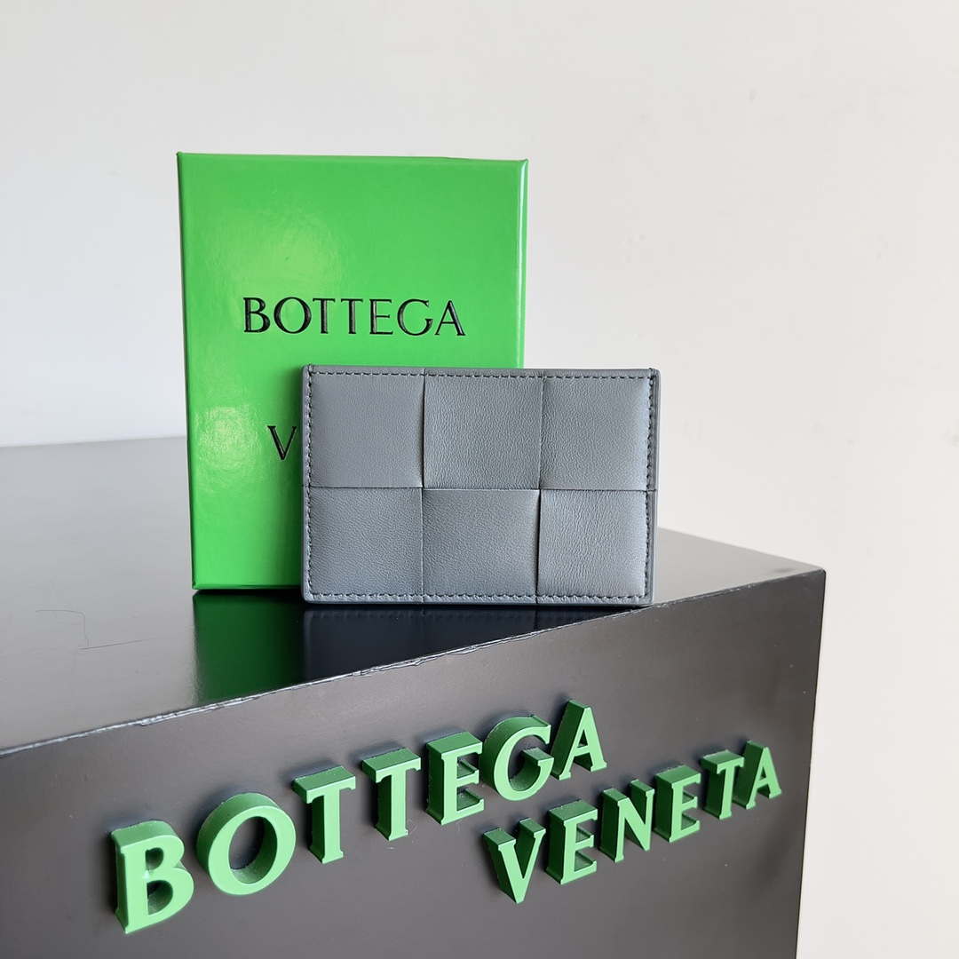 Bottega Veneta BV 649597 Cassette Credit Card Case bv70037 - Default Title - View 1