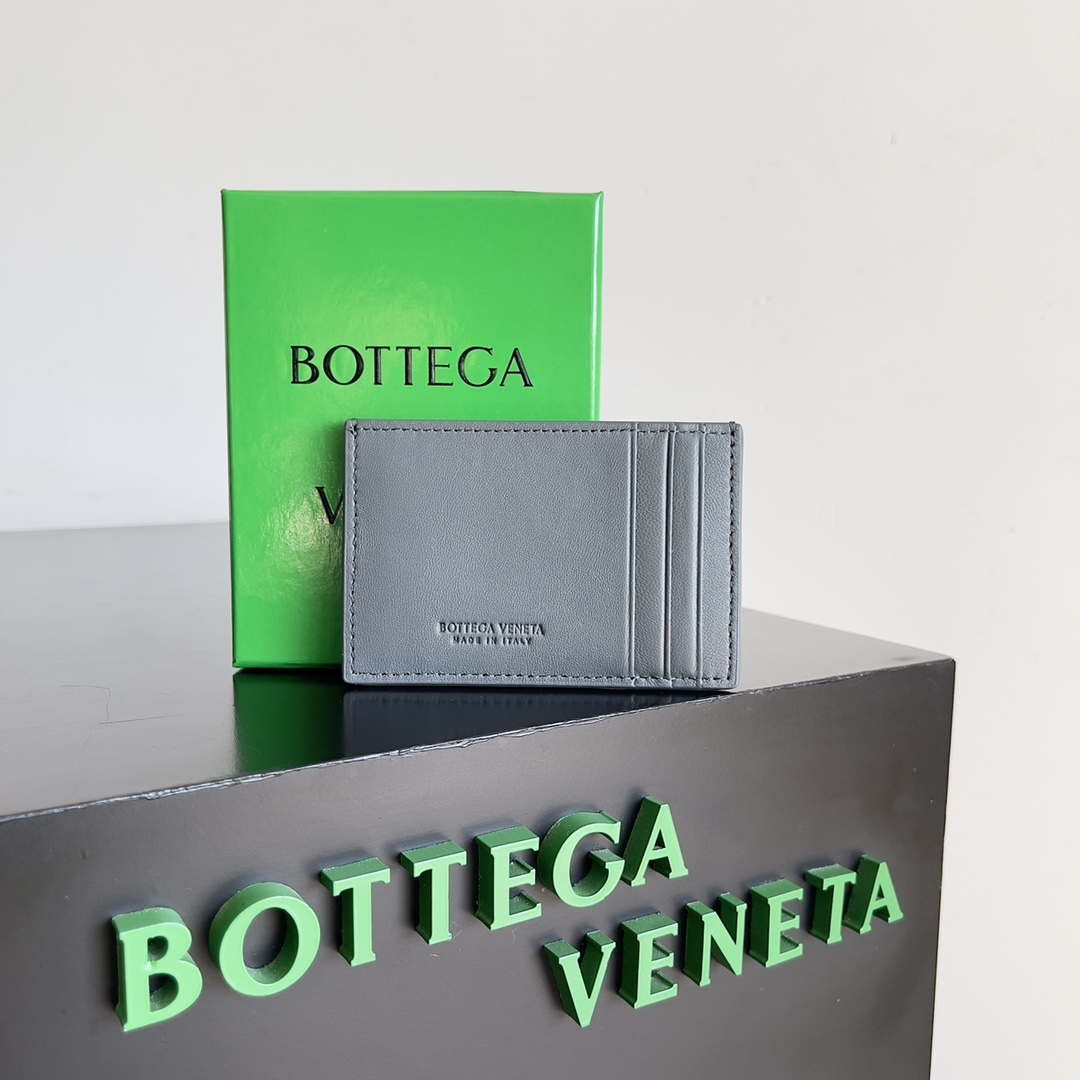 Bottega Veneta BV 649597 Cassette Credit Card Case bv70037